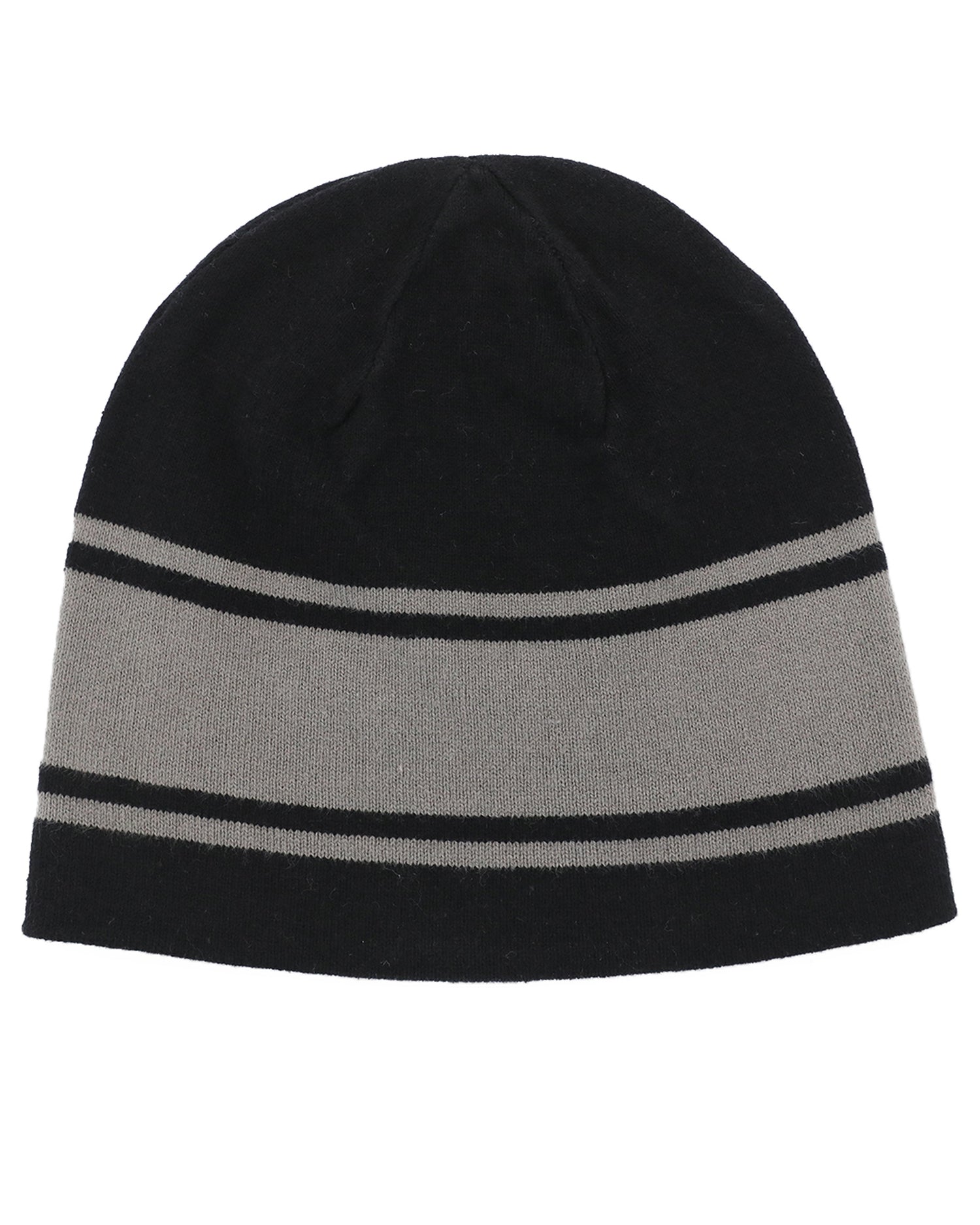 CORE BEANIE - BLACK