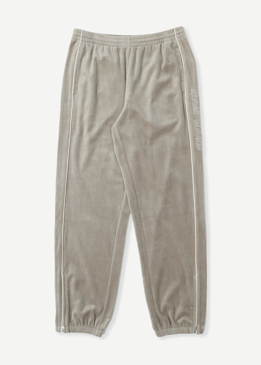 Dial 411 Velour Trackpant - Dew Green